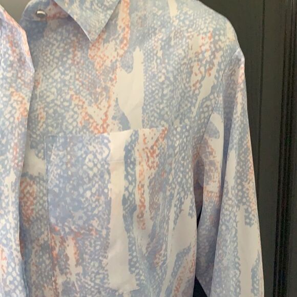 Nine West Abstract Watercolor Button-Down Blouse — Size XS - Picture 4 of 7